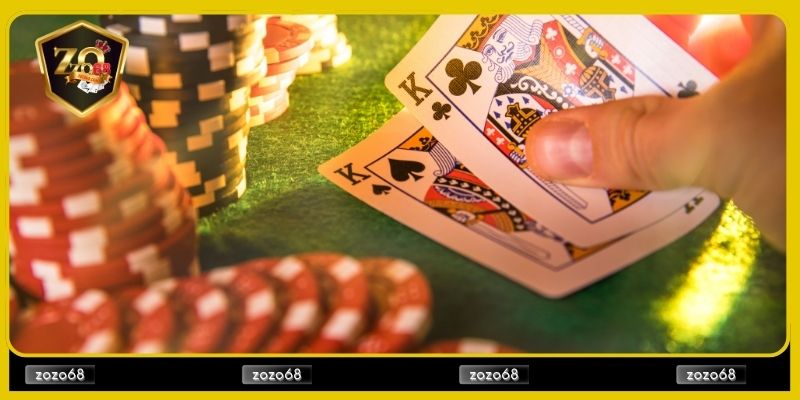 Poker Zozo68 - Sân Đấu Trí Tuệ Đẳng Cấp Hàng Đầu 2025 5 Tổ hợp bài thường thấy trong game poker Zozo68